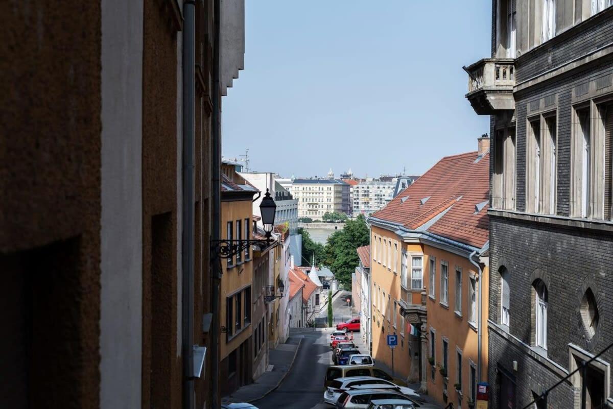Comfy New Apartment At Castle Budapest Extérieur photo