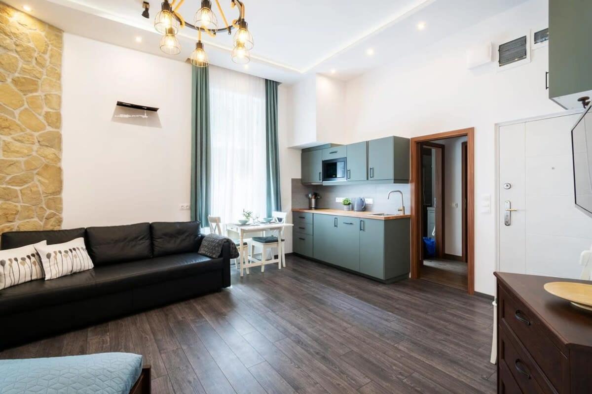 Comfy New Apartment At Castle Budapest Extérieur photo